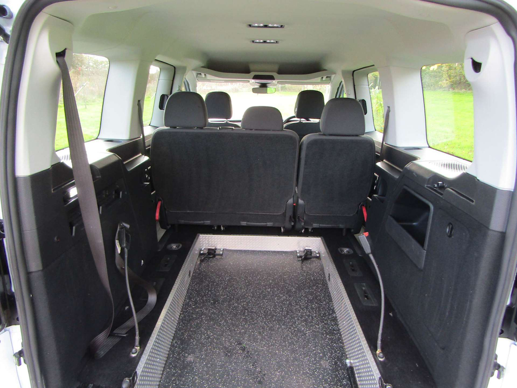 
								Volkswagen Caddy Maxi Life full									