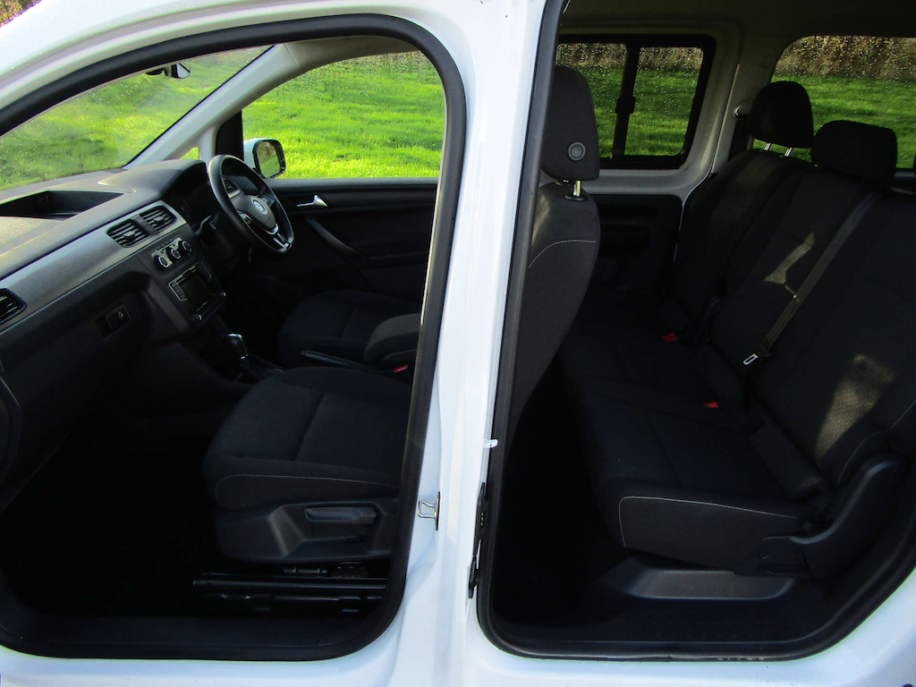 
								Volkswagen Caddy Maxi Life full									