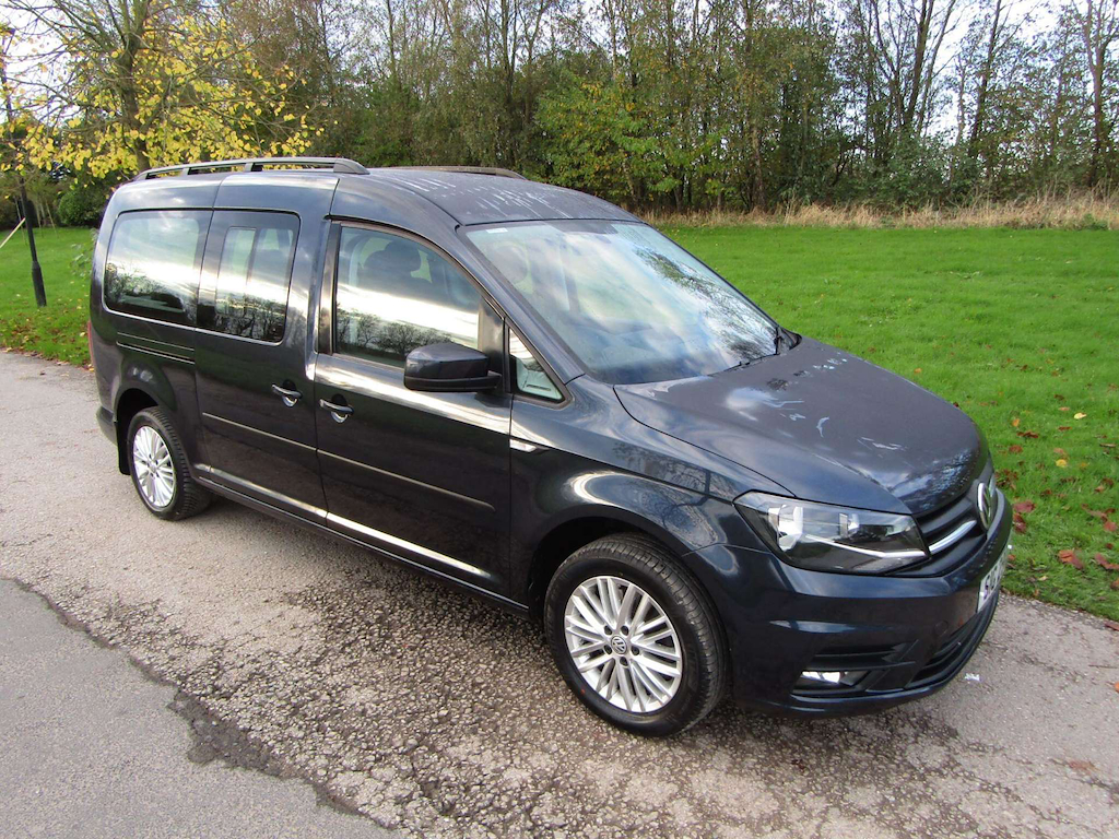 
								Volkswagen Caddy Maxi Life full									