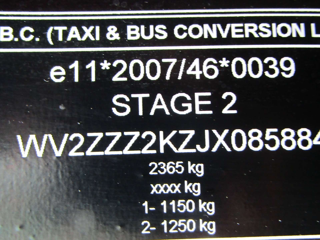 
								Volkswagen Caddy Maxi Life full									