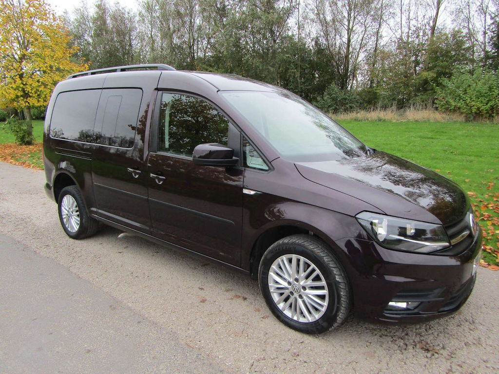 
								Volkswagen Caddy Maxi Life full									