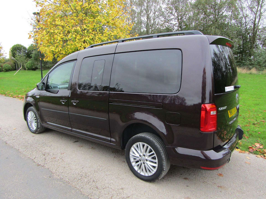 
								Volkswagen Caddy Maxi Life full									