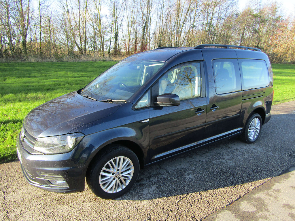 
								Volkswagen Caddy Maxi Life full									