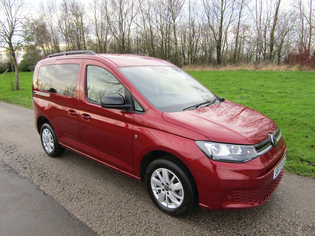 
								Volkswagen Caddy full									