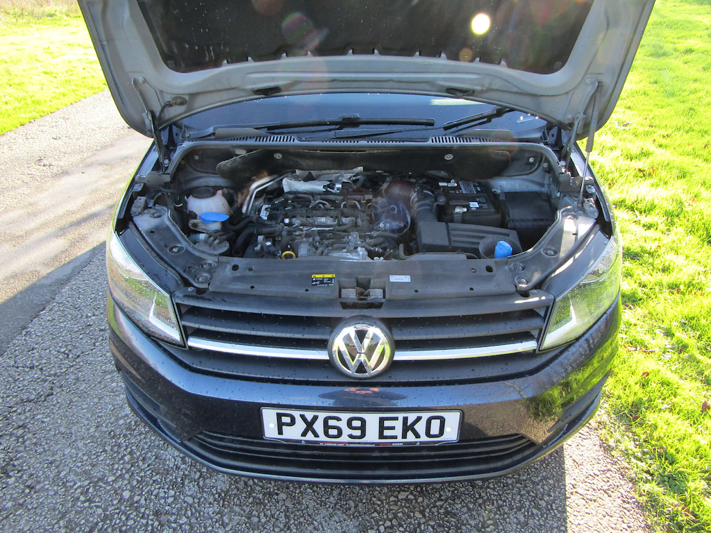 
								Volkswagen Caddy Maxi Life full									