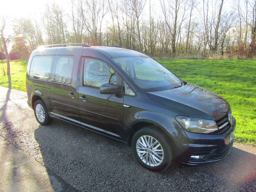 
								Volkswagen Caddy Maxi Life full									