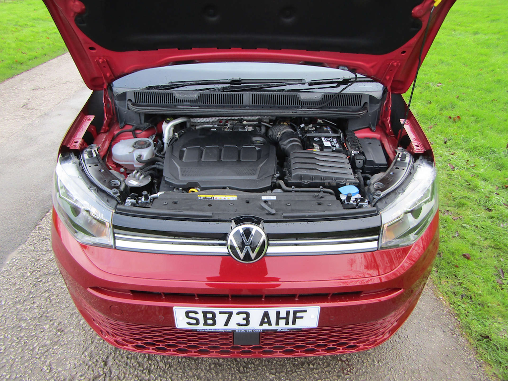 
								Volkswagen Caddy full									