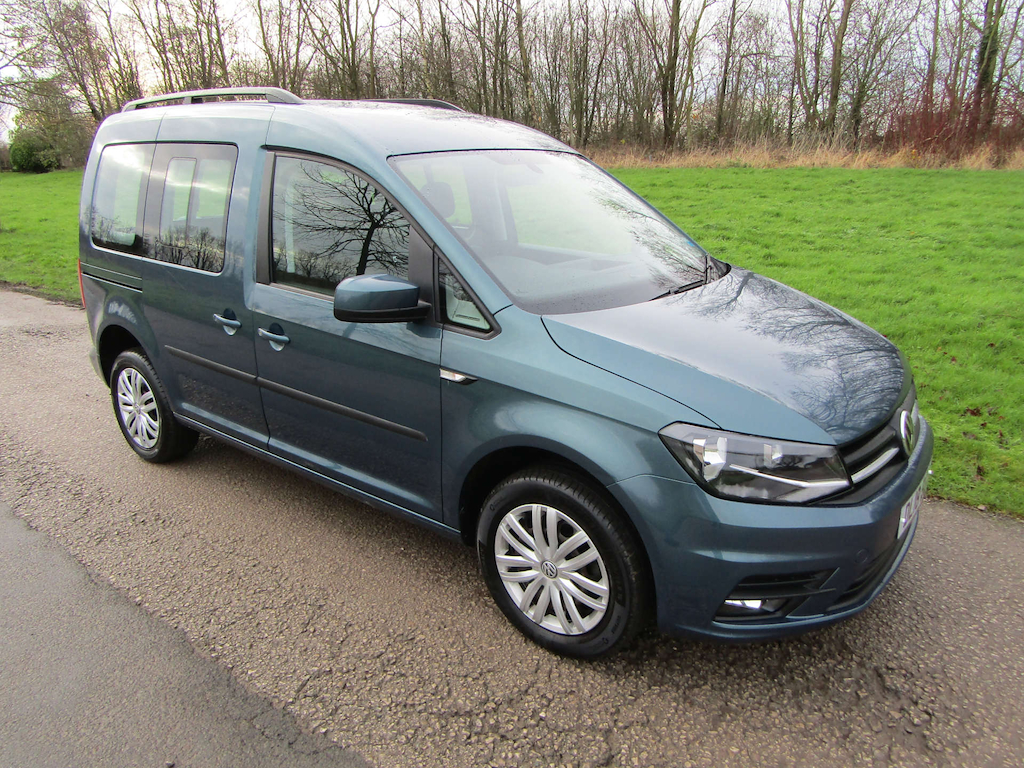 
								Volkswagen Caddy full									