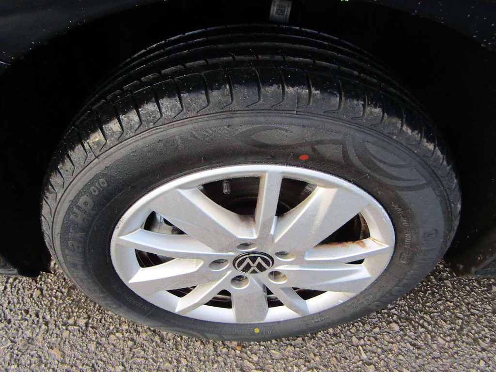 
								Volkswagen Caddy full									