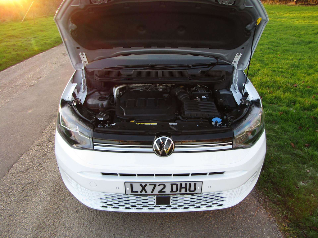 
								Volkswagen Caddy Maxi Life full									