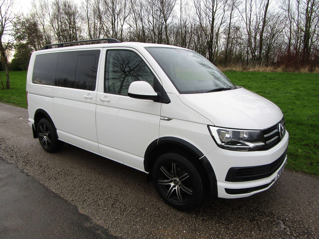 
								Volkswagen Transporter full									